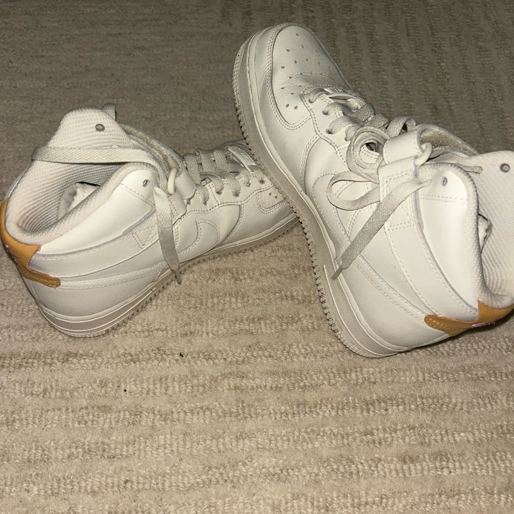 Nike White and Tan Women's Sneakers